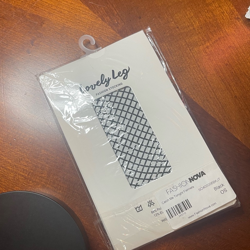 Fashion Nova fishnets 🤩 unisex